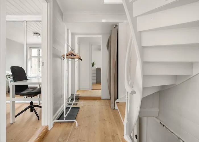 Apartment Charming With Stunning Views! *