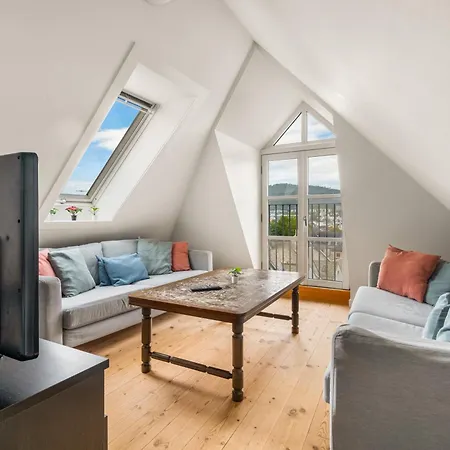 Charming With Stunning Views! *