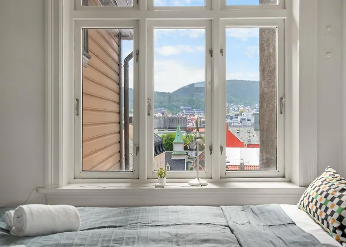 아파트 Charming With Stunning Views! 베르겐