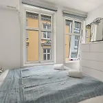 Charming With Stunning Views! Апартаменты Берген