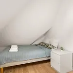 Апартаменты Charming With Stunning Views! Берген