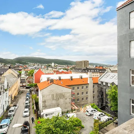 Charming With Stunning Views! Берген